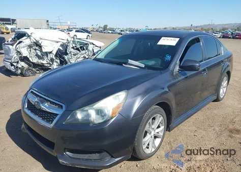 2013 Subaru Legacy 2.5I Premium из США, поврежденный, VIN 4S3BMBG68D3036574